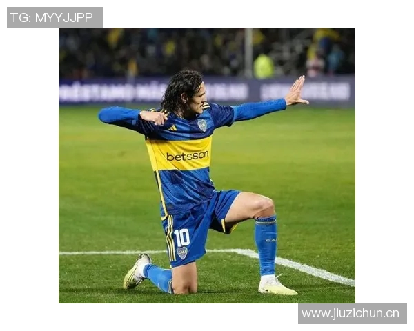 塞维利亚主帅因不满球队表现被解雇，聘请新教练重振雄风